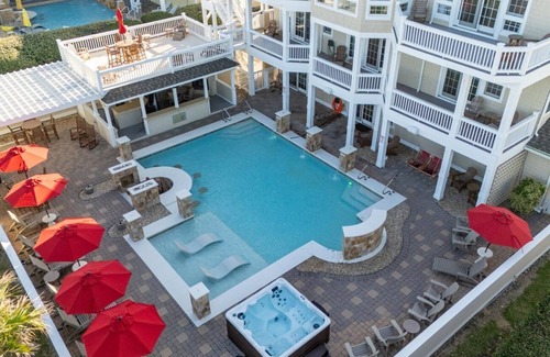 Pine Island House | Luxury, Gorgeous, Cabana Service, Elevator, Theater Room, C0225
