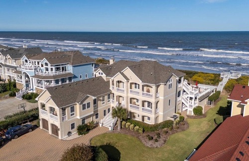 Pine Island House | Luxury, Gorgeous, Cabana Service, Elevator, Theater Room, C0225