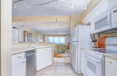 Ponce Inlet Condo | Luxury ground floor apartment in exclusive Ponce inlet