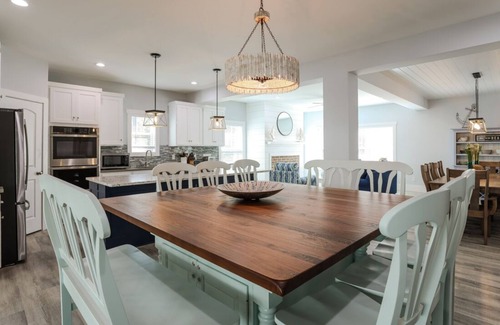 North Forest Beach House | Luxury Group Getaway Family Friendly steps to beach Spa Elevator more.