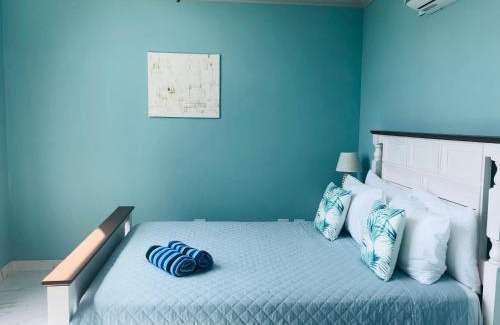 Lagoons House | Luxury Guesthouse And Rooms The Lagoons