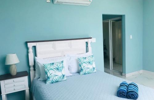 Lagoons House | Luxury Guesthouse And Rooms The Lagoons