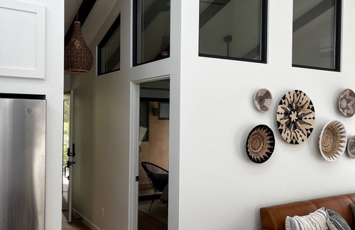 Olde Carlsbad House | Luxury Guesthouse in Quiet Neighborhood 5 min from the Beach!