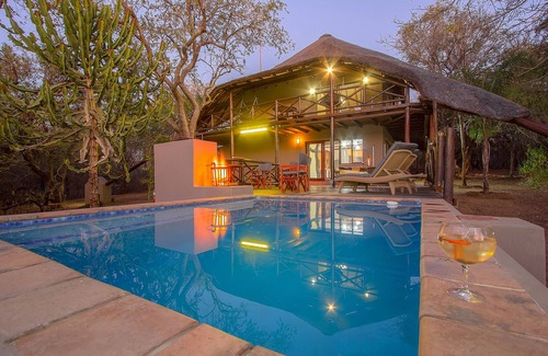 Marloth Park House | Luxury Guesthouse Co @ HoneymoonHouse
