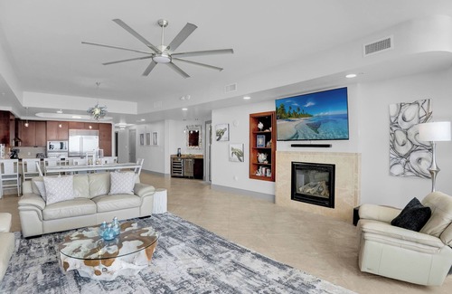 Orange Beach Condo | Luxury Gulf Front Condo | Lazy River | Liquid Life