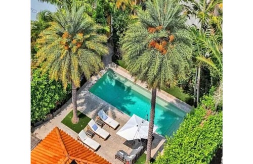 Spring Garden House | Luxury Haven Poolside Paradise in Downtown Miami