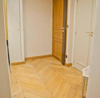 Quartier de la Monnaie Apartment | Luxury Heart of Saint Germain