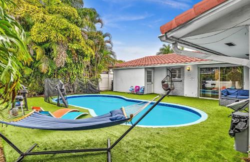 Hollywood Hills House | Luxury Heated Pool Villa Hollywood Beach & Casino