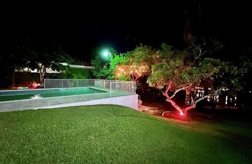 Maraval House | Luxury Hibiscus House