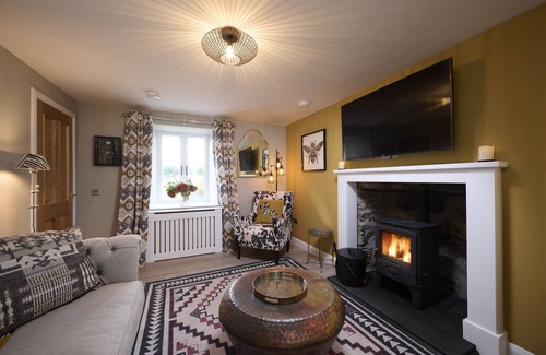 Inverness Other | Luxury Highland Haven with Hot Tub by Loch Ness - Balnacraig Farmhouse
