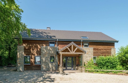 Thirimont House | Luxury Holiday Home with Private Garden