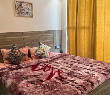 Tapovan Apartment | Luxury Home 2BHK 3AC Terrace View Lift Kitchen in Hills Tapovan