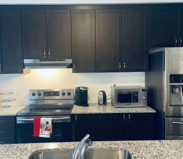 Pickering House | Luxury Home Away From Home