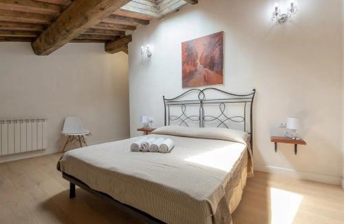 Duomo Apartment | Luxury Home Florence vista Cappelle Medicee