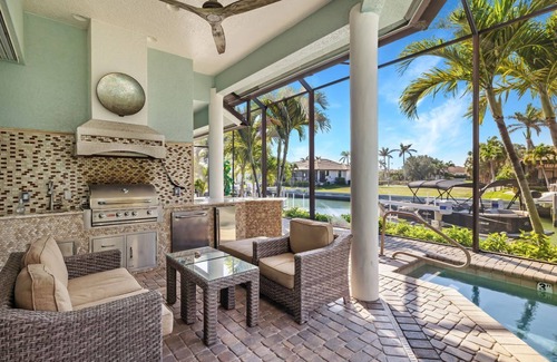 Marco Island House | Luxury Home, Heated Pool & Spa on Canal, Walk to the Beautiful Sands of Tigertail Beach!