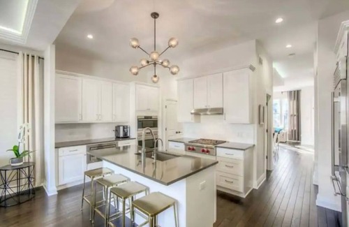Irving Park House | Luxury Home in Chicago: Lower Level Shared