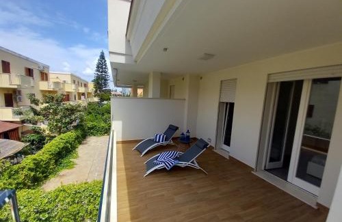 Lido Apartment | Luxury home near the Beach private parking space