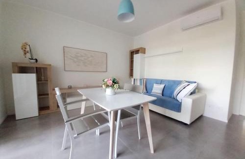 Lido Apartment | Luxury home near the Beach private parking space