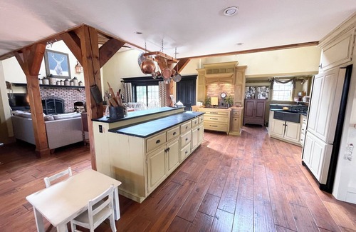 Brimfield House | Luxury Home, Pool, fireplace