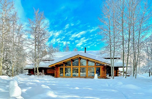 Moose Wilson Road House | Luxury Home Rental in Wilson, Wildflower Lodge