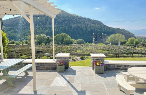 Kilnabrack Upper House | Luxury Home Ring of Kerry- close to Beach and Golf- 5 minute walk to pubs/shops