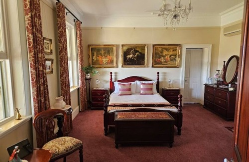 Leconfield Bed & Breakfast | Luxury hotels set in a historic property, wineries, rural setting with views