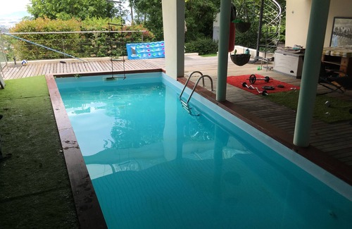 Durtol House | Luxury House, 5 Bedrooms, Swiming Pool, Beautiful Garden