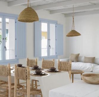 El Moncayo Apartment | Luxury Houses La Mar de Bonita