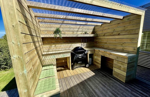 Borgarnes Cottage | Luxury House with Hot Tub close to Snæfellsnes National Park, Iceland top five