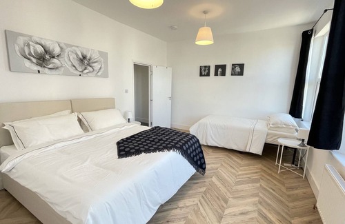 Northumberland Park House | Luxury House With Garden Close To The Stadium