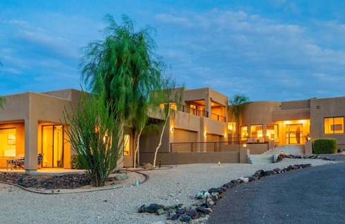 Desert View House | Luxury House With Great Views, Heated Pool and Casita