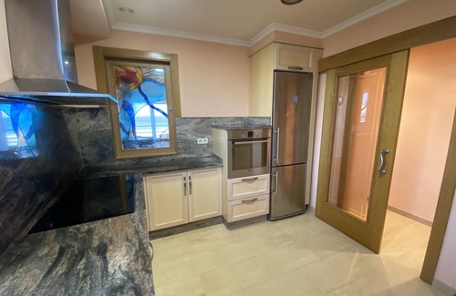 Dean Pequeno Condo | Luxury house with private access less than 10 meters from the beach of Coroso-RIBEIRA