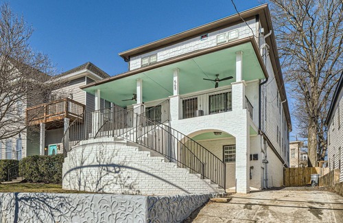 Old Fourth Ward House | Luxury in Midtown, Minutes to Mercedes-Benz Stadium, Food and Drinks & $150 in activities included!