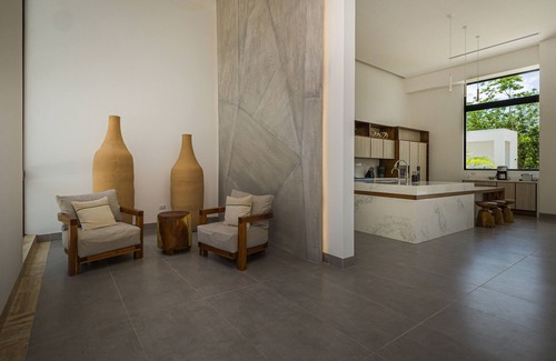Costa Maya Villa | Luxury in Nature- pickleball, large Pool & Beach steps away