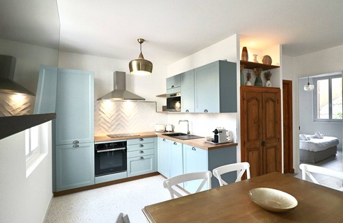 Antibes Old Town Apartment | Luxury & in Old Antibes