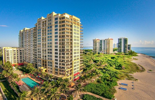 Singer Island Condo | Luxury in paradise. pool and sunset views from spacious condo in Palm Beach Resort and Spa #904
