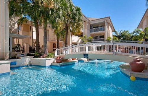 Noosa Heads Apartment | Luxury in the Heart of Hastings street 628