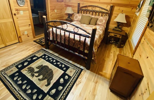 Helen Cabin | Luxury In The Mountains