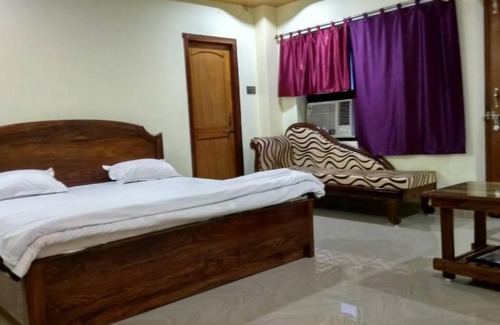Chakradharpur Hotel | Luxury Inn