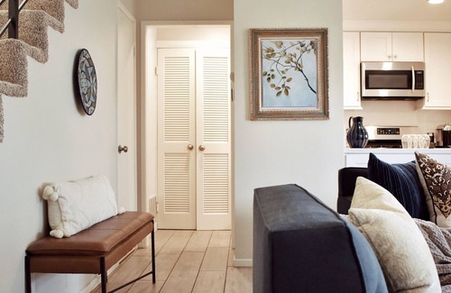 Del Obispo House | Luxury Interior Designed 2BR Steps to Beach & Bars