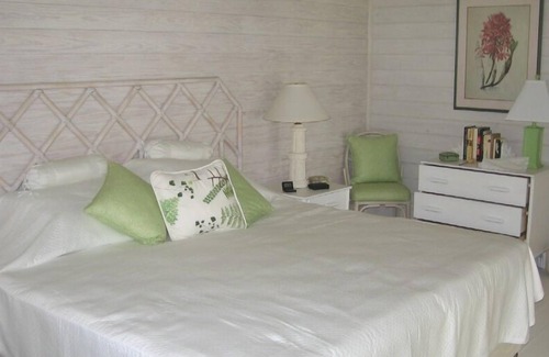 Deanes Villa | Luxury Island Living