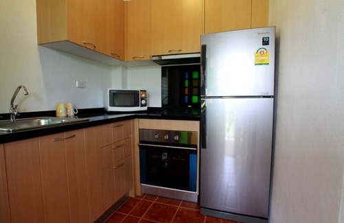 Choeng Doi House | Luxury Jacuzzi suite w/1BR, 2BA & fully equipped kitchen