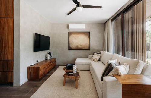Zona Hotelera House | Luxury Jungle Private Villa