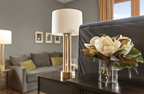 Chinatown House | Luxury Junior Suite with Balcony