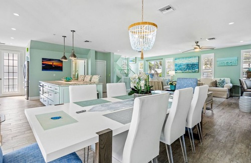 Juno Beach House | Luxury Juno Beach Estate: Pool & Firepit