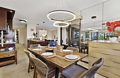 Kaanapali Condo | Luxury Kaanapali Alii 232; Private Condo-Hotel w/5 Star Service, on the Beach!