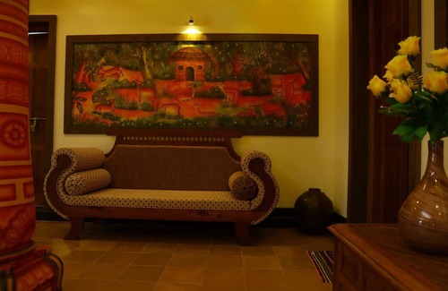 Alwaye House | Luxury kerala budget cheapest villa homestay with pool near kochi airport
