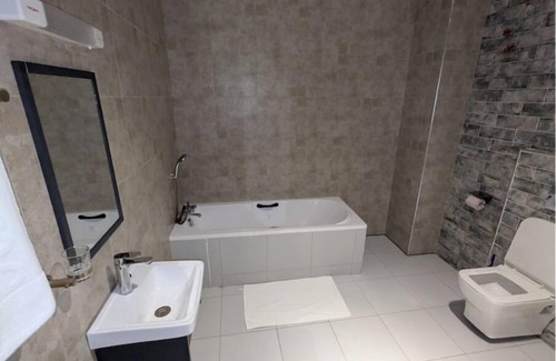 Ongata Rongai Cabin | Luxury King Room with Balcony in Karen Nairobi