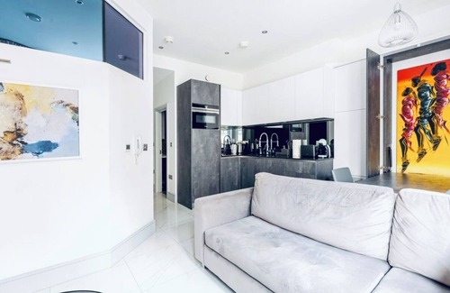 Knightsbridge Apartment | Luxury Knightsbridge apartment outside harrodsnn