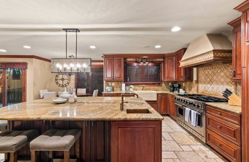 Village of La Jolla House | Luxury La Jolla Escape | Oceanview + Rooftop